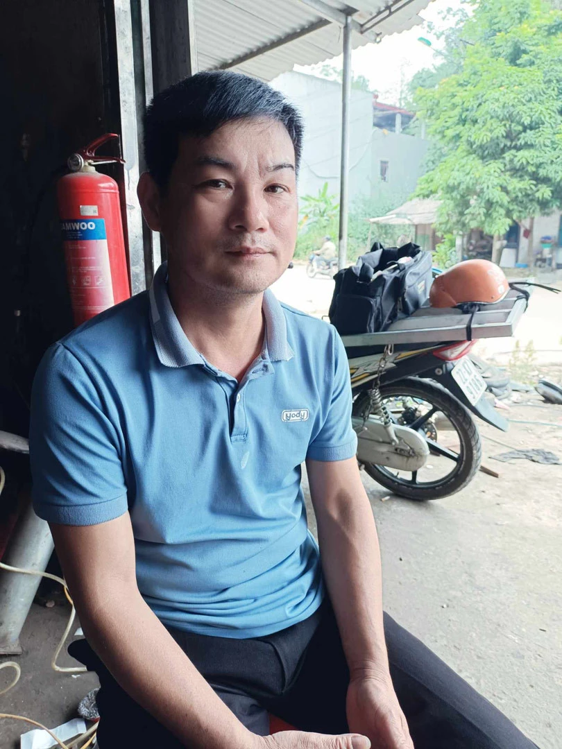 Chuyện cảm động phía sau tấm ảnh con gái chuẩn bị cho bố đi đón vợ - Hình 4