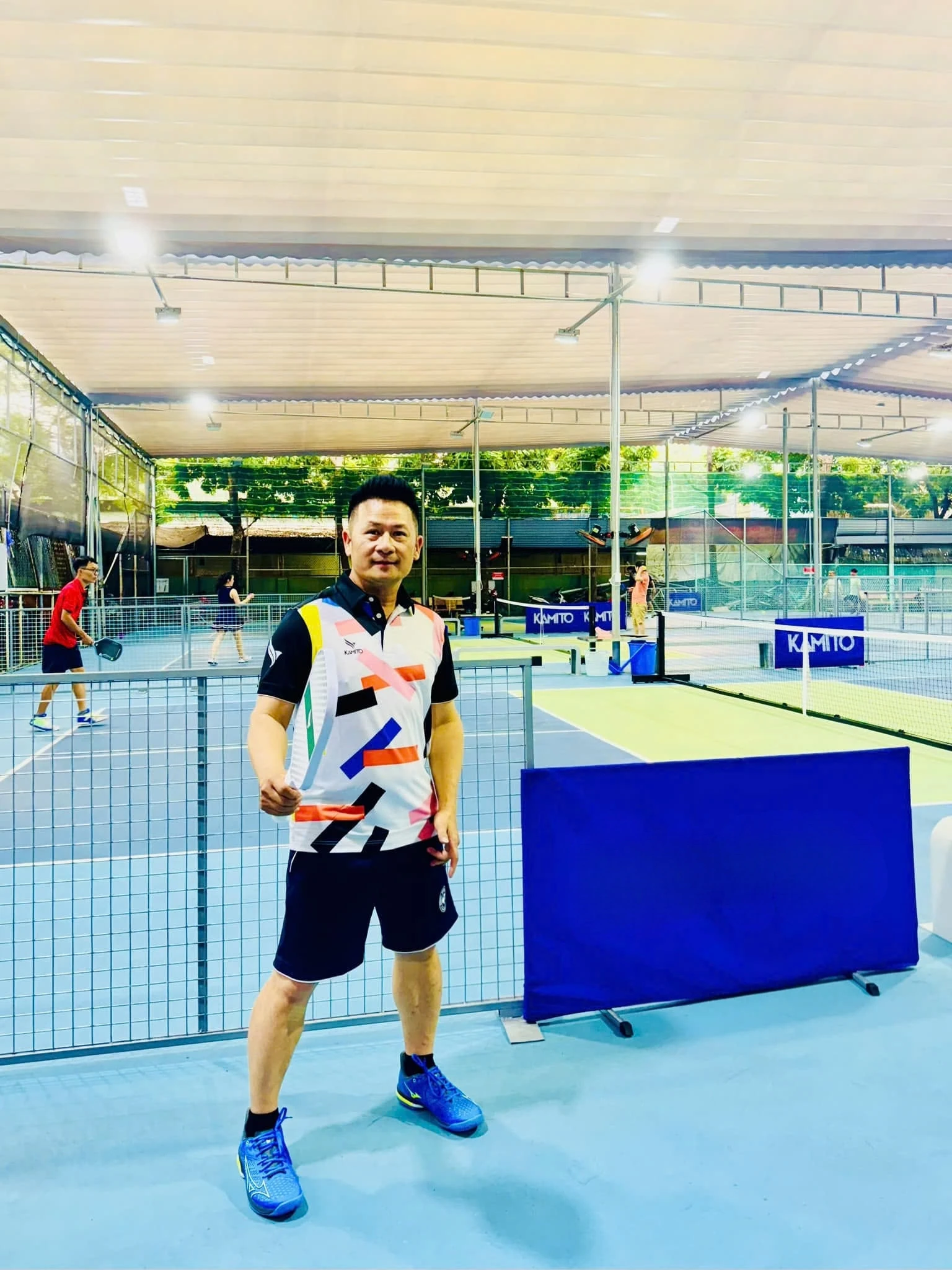 Lệ Quyên tuyên bố kiện, BTV Hoài Anh khoe nhan sắc thời son rỗi - Hình 7