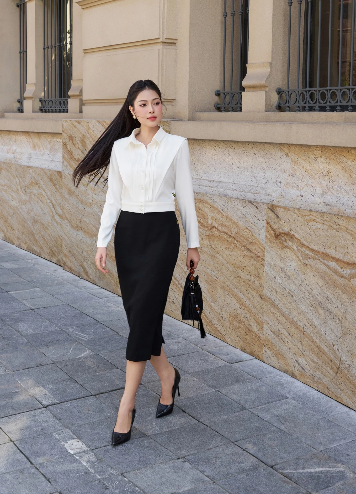 Trọn vẹn hương sắc thu với những thiết kế mới nhất - Hình 2