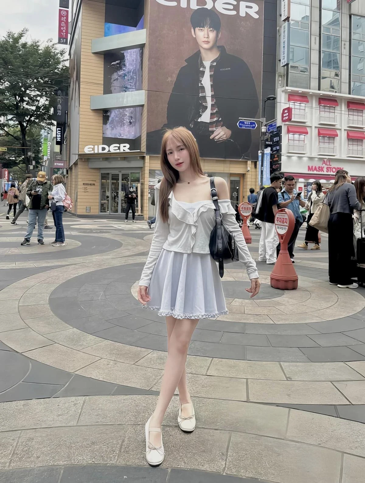 Văn Toàn vừa cầu hôn liền đòi quà Hòa Minzy, nữ ca sĩ phản pháo, làm lộ bí mật - Hình 4
