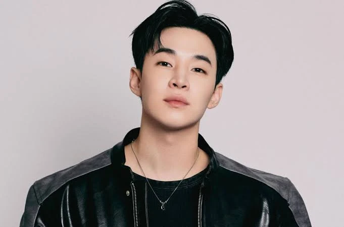 Henry cựu thành viên Super Junior-M, sự nghiệp solo vẫn tỏa sáng - Hình 1