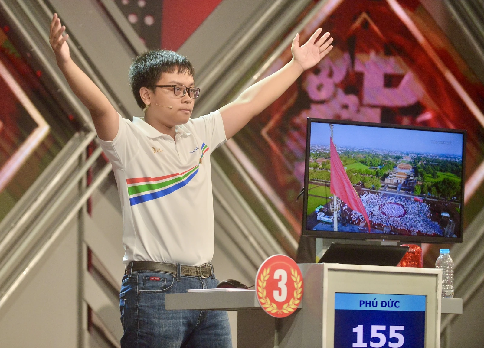 Võ Quang Phú Đức: Vô địch Olympia 2024, profile đỉnh nóc, hành động lạ lúc thi - Hình 6