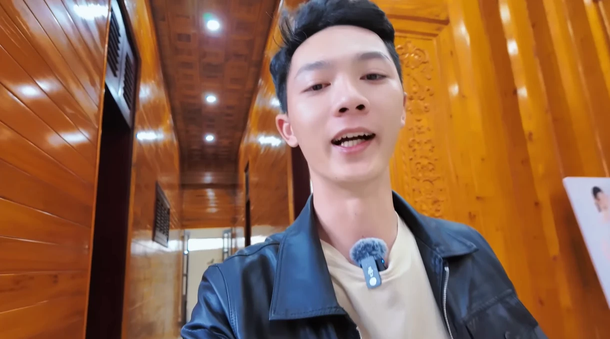 Quế Anh flex vàng trĩu cổ, bị mẹ chồng thái độ, team Châu Phi không ai ngó? - Hình 9