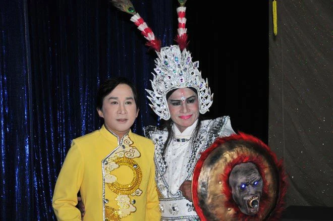 Chinh Nhân: Mối tình đau thương với nữ ca sĩ chuyển giới đầu tiên ở Việt Nam - Hình 2