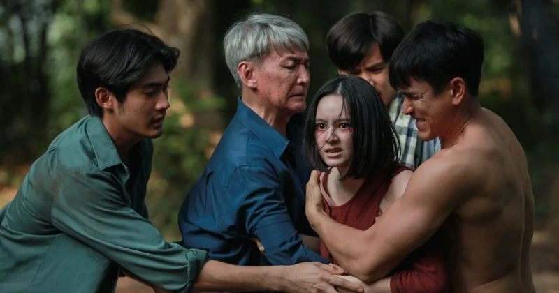 Arisara Wongchalee: Người mẹ xuất thần trong Quỷ ăn tạng, bấn loạn khán giả Việt - Hình 6