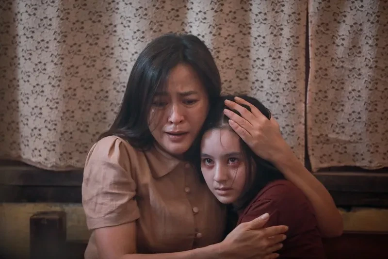 Arisara Wongchalee: Người mẹ xuất thần trong Quỷ ăn tạng, bấn loạn khán giả Việt - Hình 4