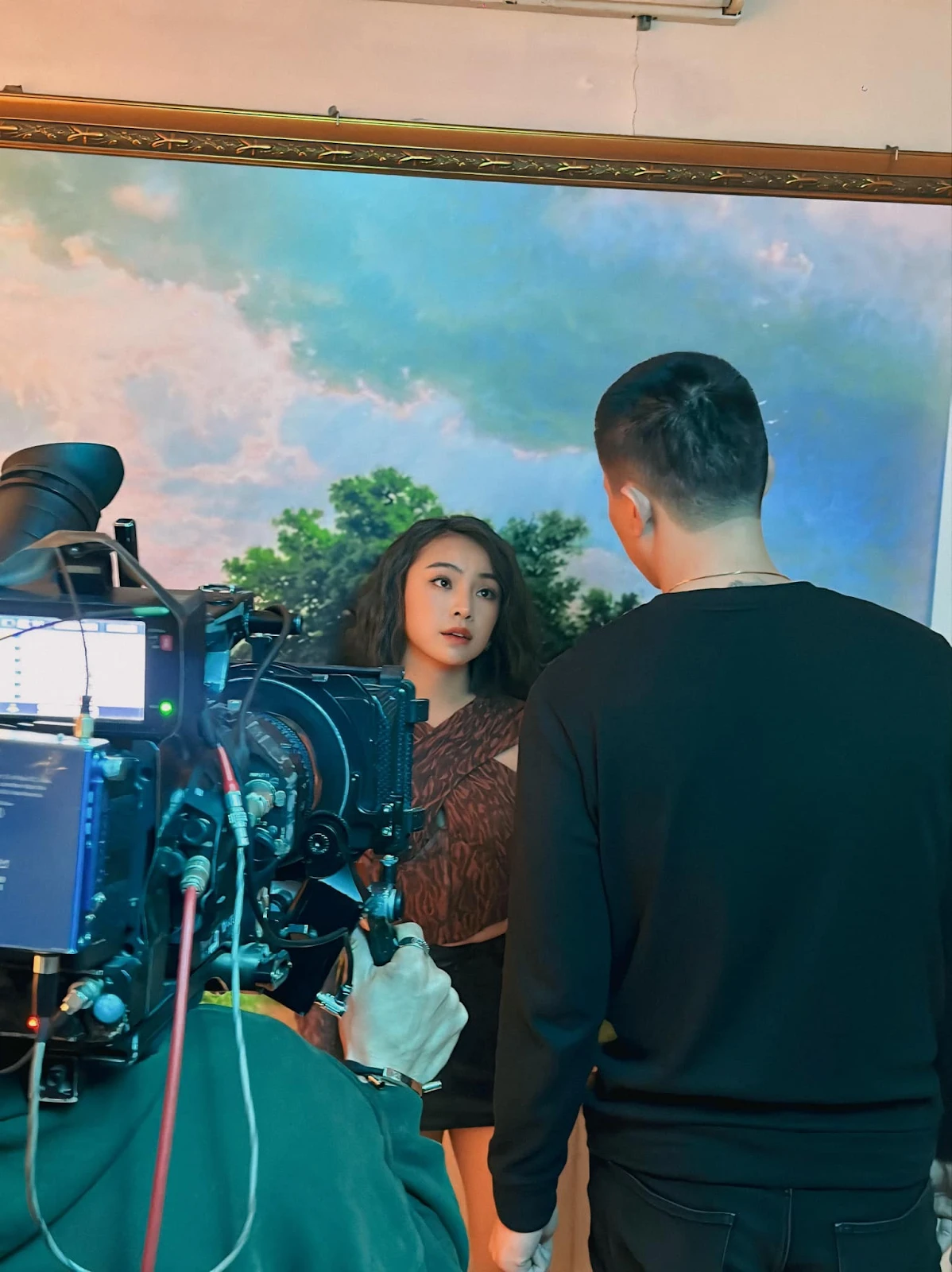 Lê Hồng Liên: Chuyên trị vai gái hư, bé ba trên phim VTV, đời thường quyến rũ - Hình 6