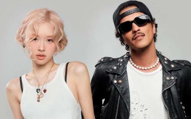 Bruno Mars cưỡng hôn với Rosé, chấn động toàn cầu trong MV APT là ai? - Hình 8