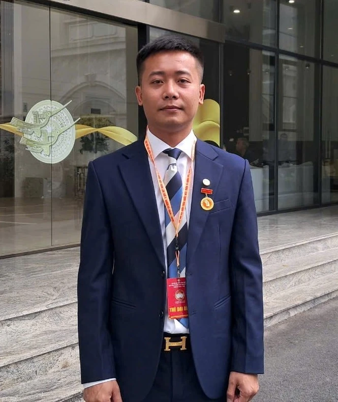 Quang Linh 8 năm lập kỳ tích, U30 gia tài bạc tỷ, là Ủy viên chỉ học hết cấp 3 - Hình 2