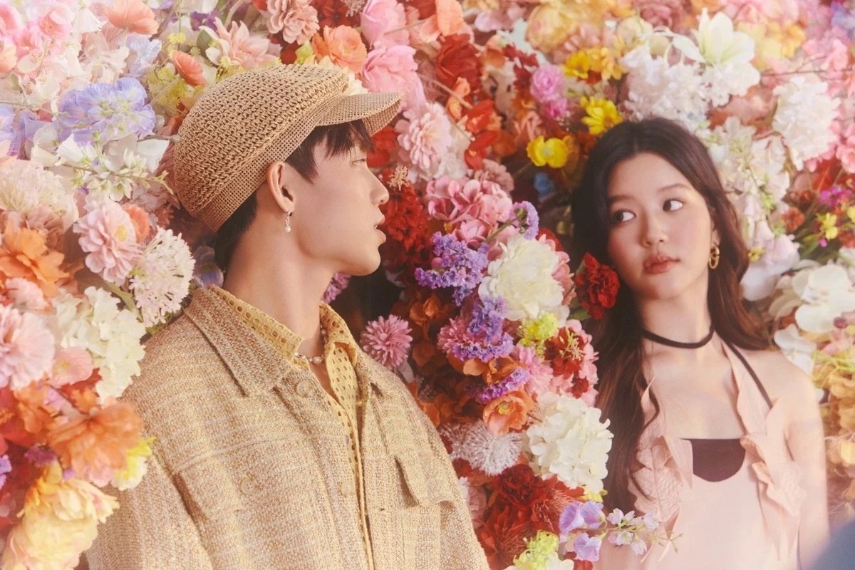 Juné Plearnpichaya: Lynn Thiên tài bất hảo, nàng thơ MONO, rich kid đời thực - Hình 1