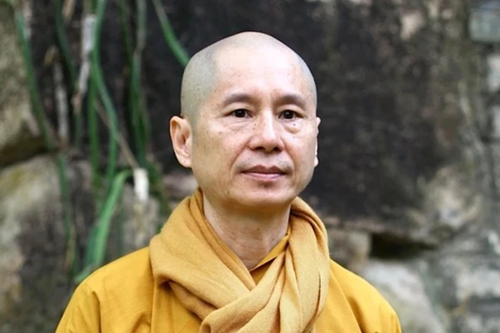 Vụ Thích Chân Quang bị thu hồi bằng cấp: Đại học Hà Nội chính thức làm thủ tục - Hình 1