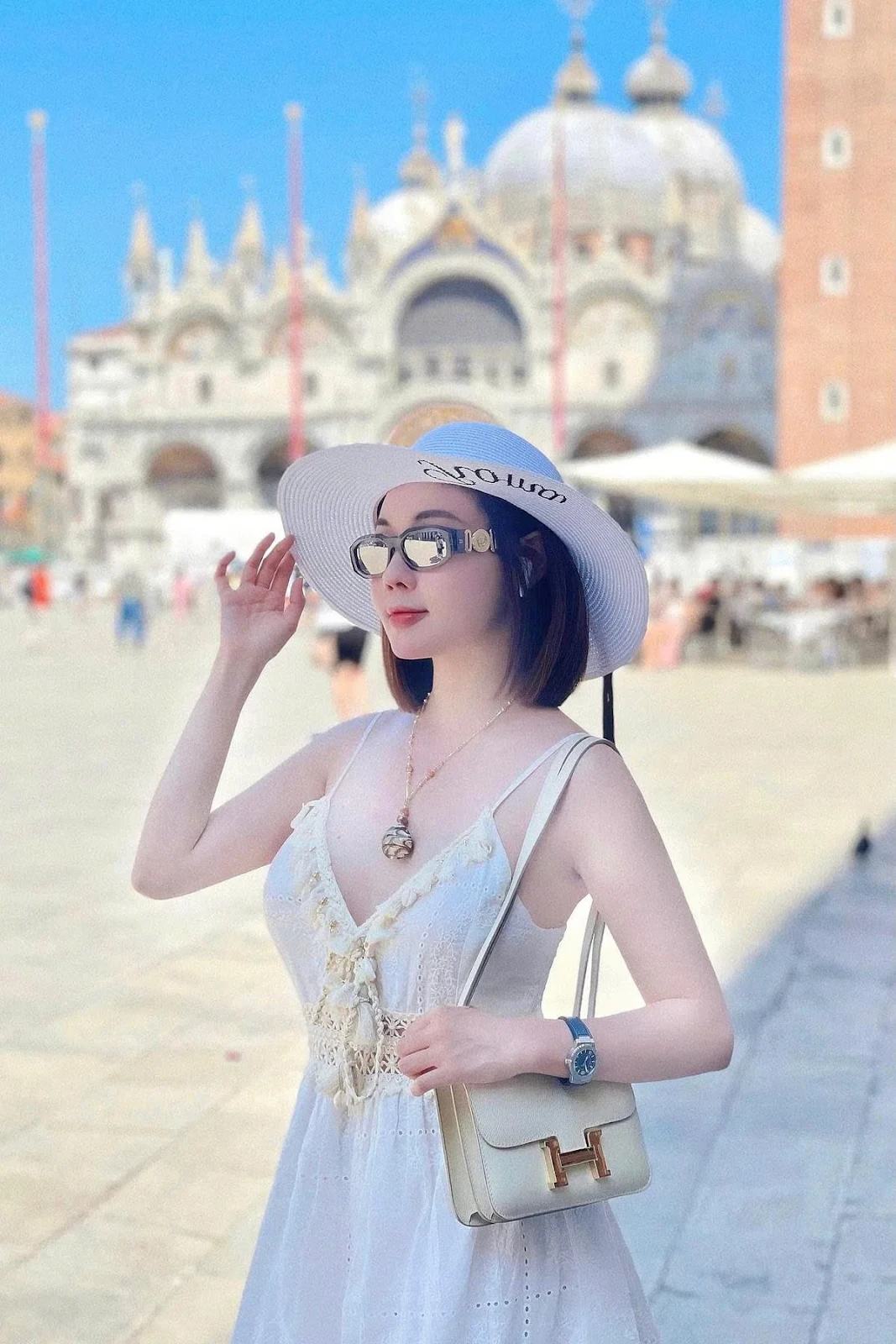 Âu Hà My: Nữ GV bị nghi cưới chồng cũ Diệp Lâm Anh, từng tố chồng ầm ĩ trên MXH - Hình 10