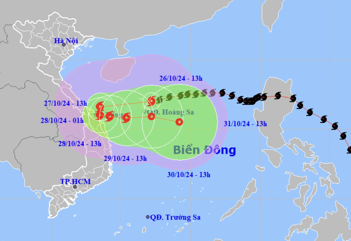 Bão Trami tăng cấp, đường đi lạ thường, miền Trung nguy cơ lụt lịch sử như 2020 - Hình 1