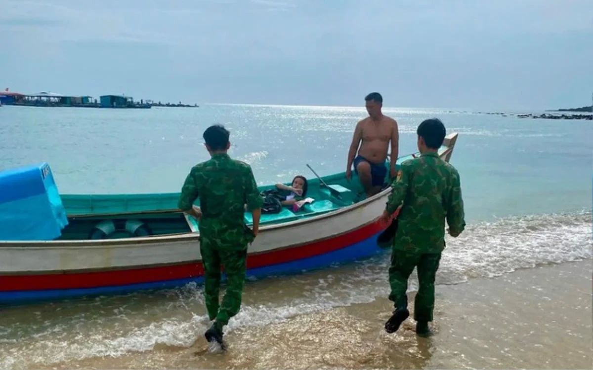 Cô gái vụ lật sup ở Phú Quý kể lại 12 tiếng kinh hoàng trên biển, vẫn còn ám ảnh - Hình 1