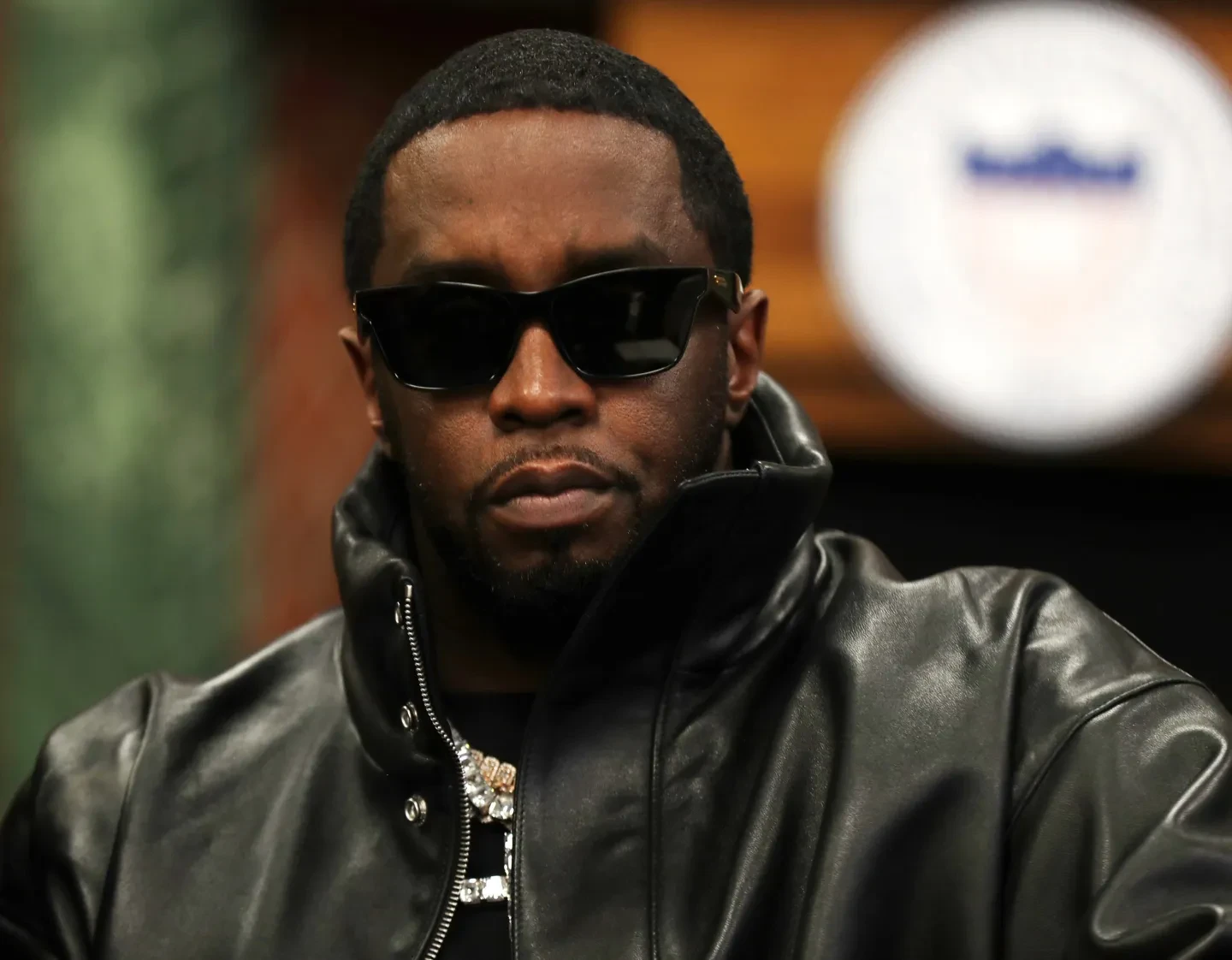 Diddy khiến 1 sao nam hạng A hoảng loạn vì rò rỉ clip, bị hại nhiều năm trước - Hình 5