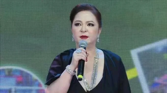Bà Phương Hằng dính rắc rối với nhạc sĩ bolero đã mất, danh ca Chế Linh bó tay - Hình 2