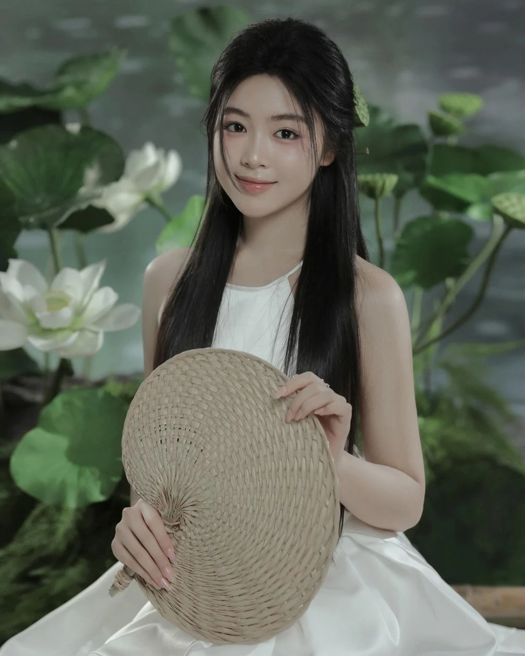 Lọ Lem đối đầu Hạt Dẻ về nhan sắc, MC Quyền Linh đáp trả tinh tế - Hình 7