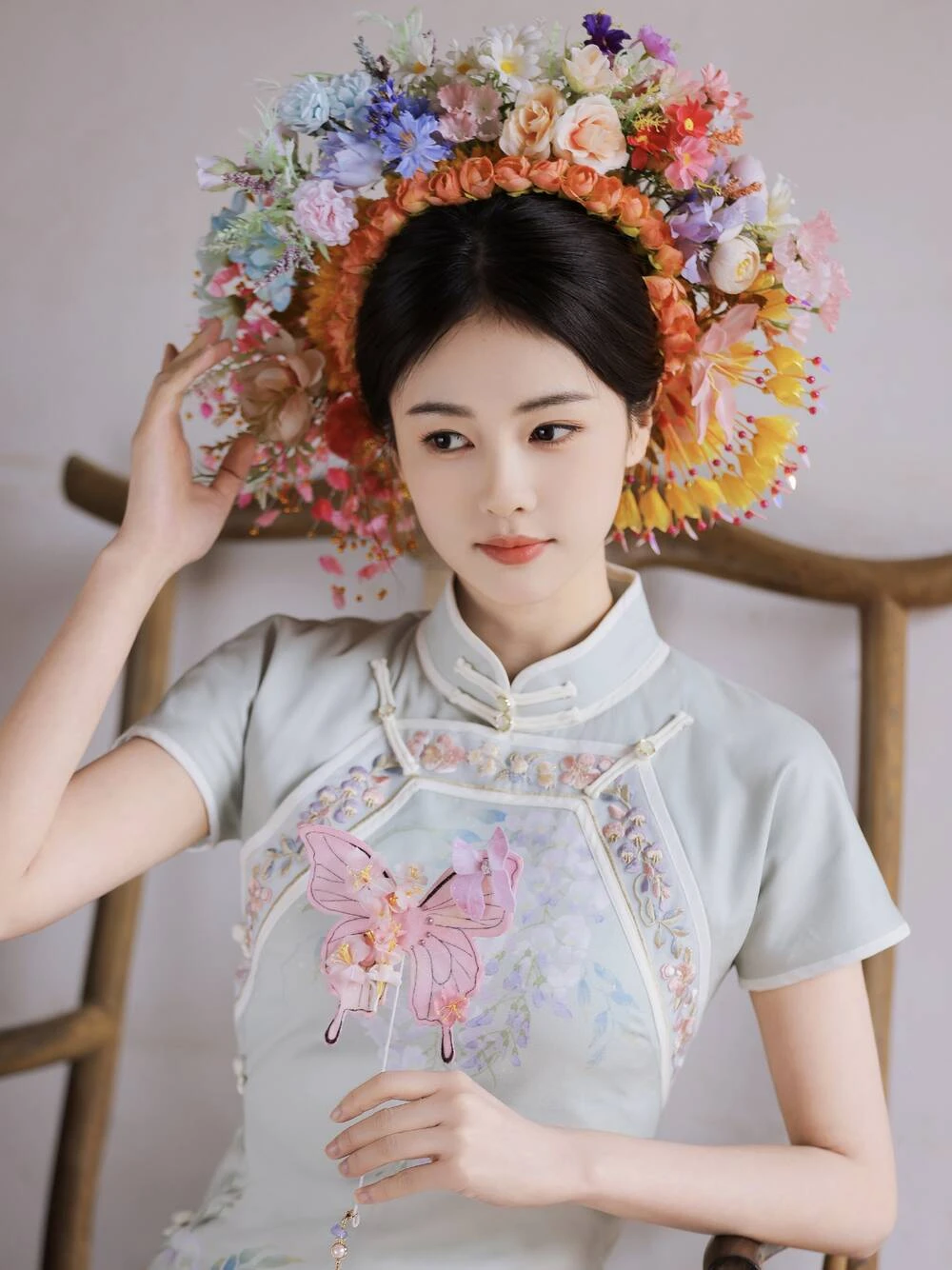 Bạch Lộc lận đận tình duyên, bị 1 sao Cbiz phá hoại, fan 2 bên xé nhau rần rần - Hình 6