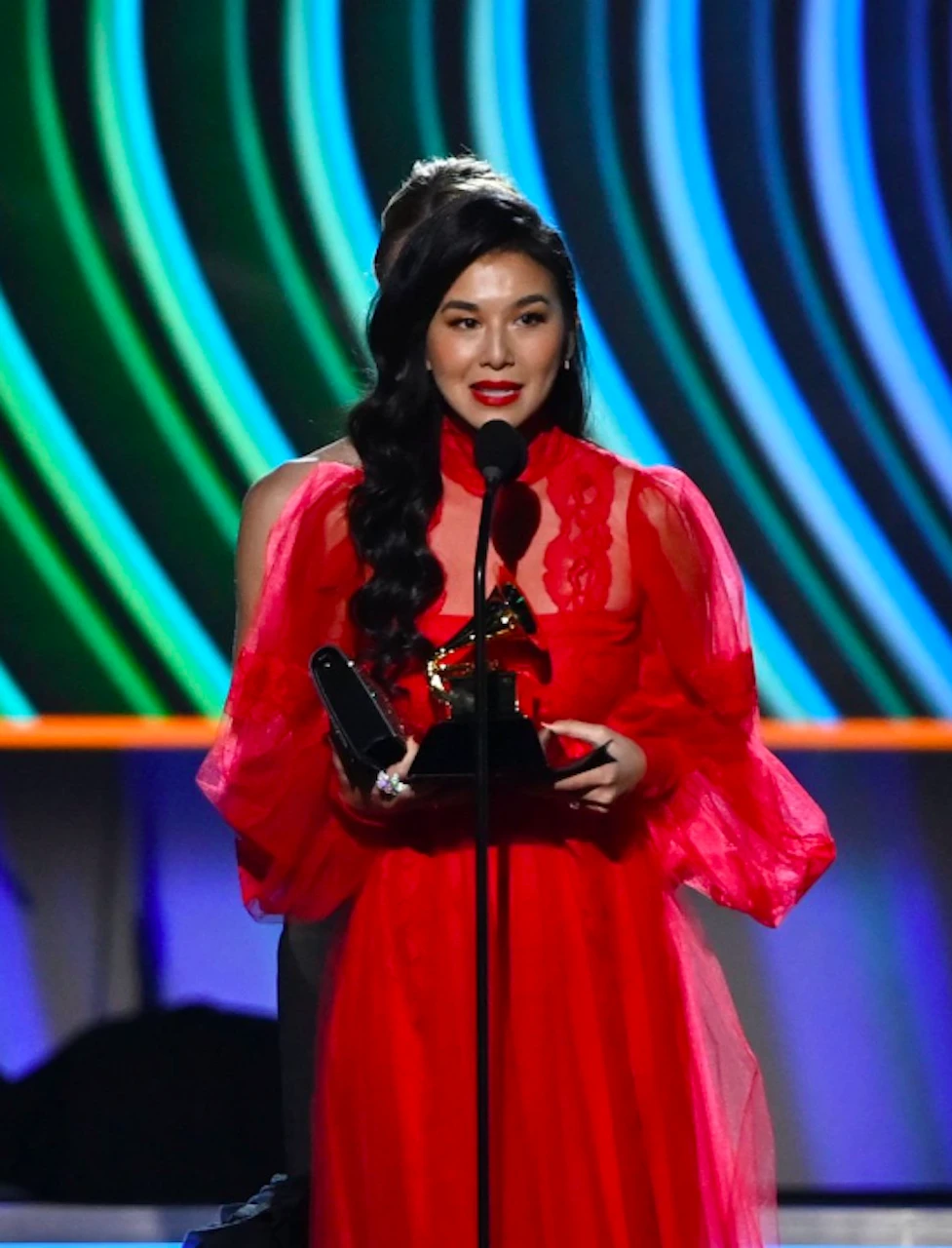 Ca sĩ gốc Việt tiếp tục nhận đề cử Grammy sau 3 năm - Hình 3