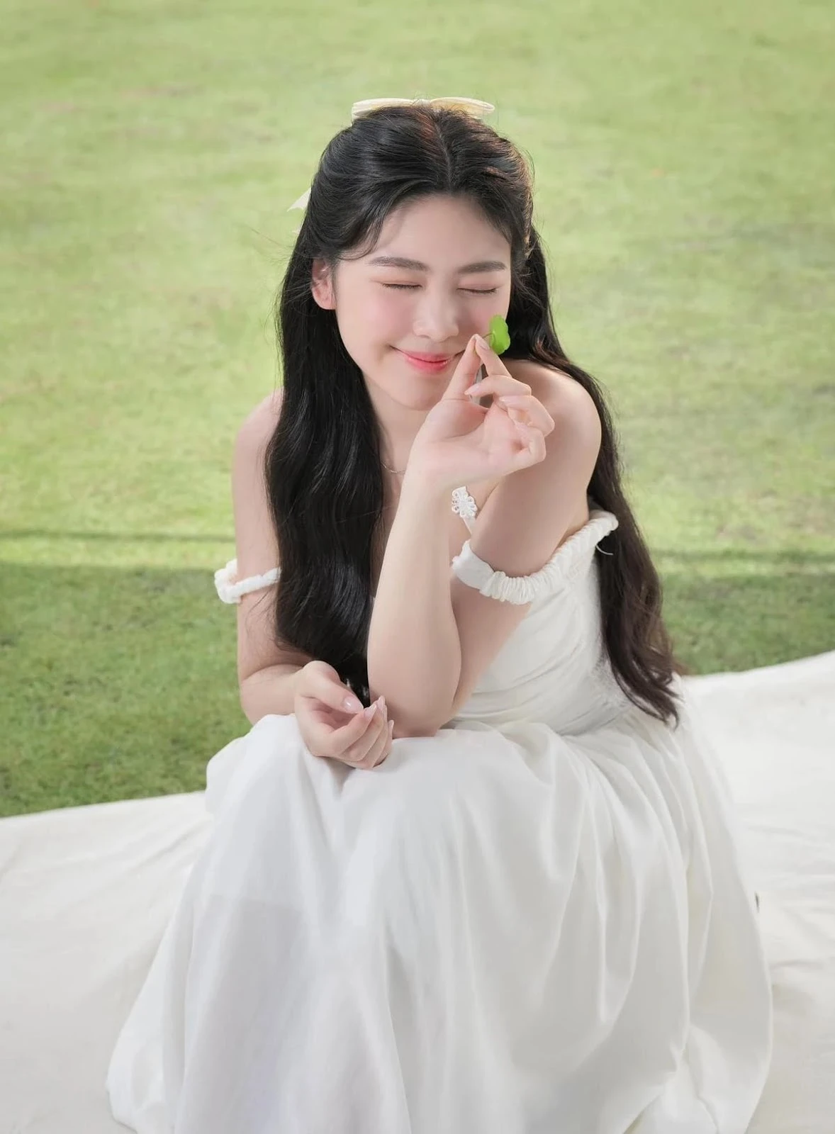 Lọ Lem lần đầu làm chuyện ấy, CĐM rần rần vào ngóng, làm 1 điều mời gọi fan - Hình 3