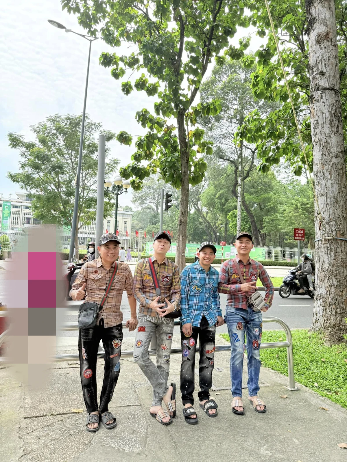 Quang Linh làm điều sốc, team không cản còn hùa theo, Nhật Lệ phán câu xanh rờn - Hình 5