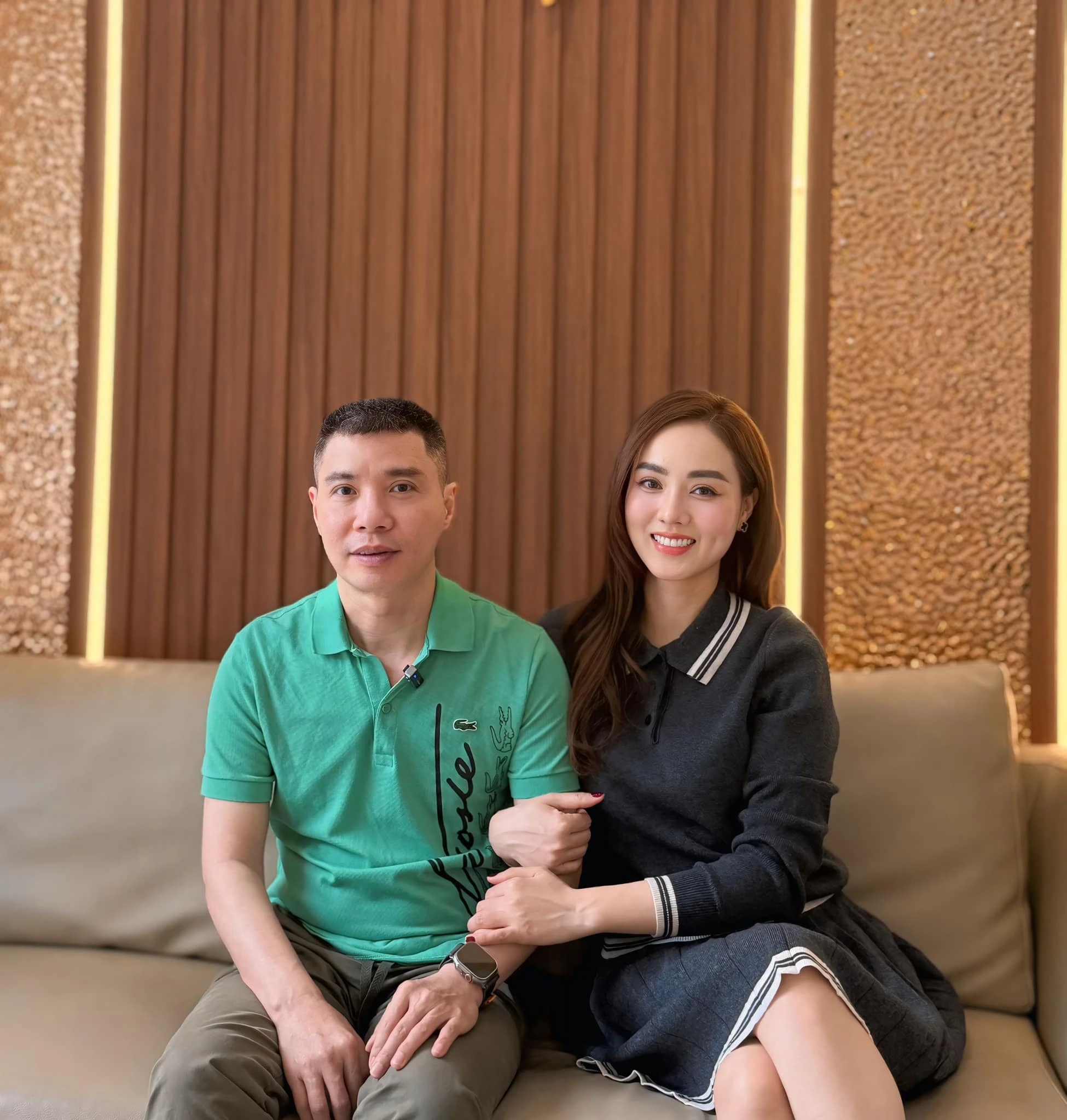 Vợ NSND Công Lý một lần nói rõ: Tôi chỉ sợ xấu, sợ già... không có thời gian chứng minh - Hình 1
