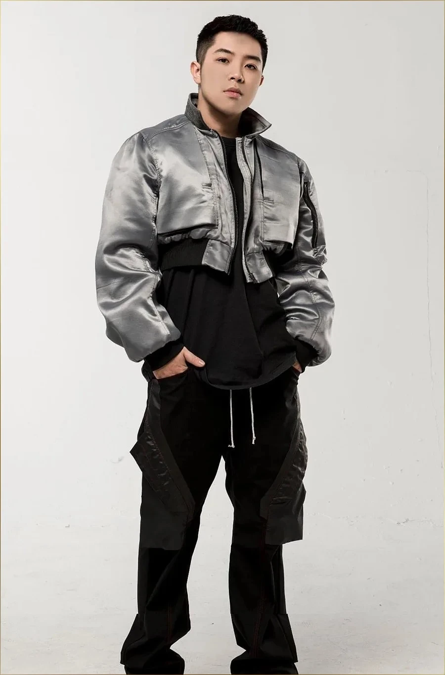 Mason Nguyễn (RZ Mas): Rapper thay tên đổi vận, chủ nhân đồng chí tlinh lên đồ - Hình 2
