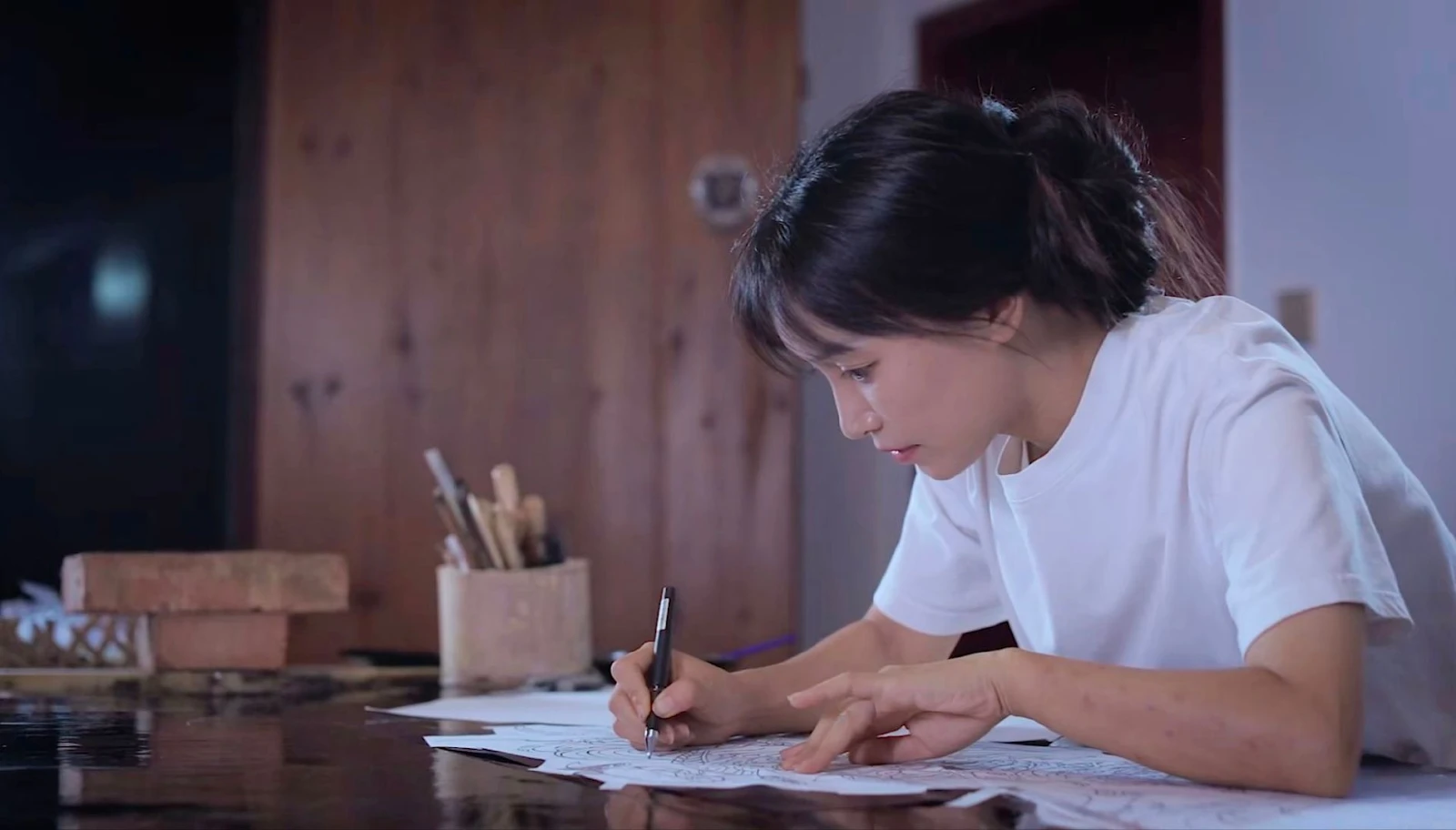 Lý Tử Thất lộ lý do 3 năm mới chịu tái xuất, đăng clip liên tục, fan lo 1 điều! - Hình 3