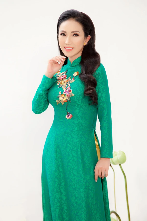 Ca sĩ Mỹ Huyền: Sự nghiệp thành công, tình duyên lận đận, hôn nhân không con cái - Hình 8