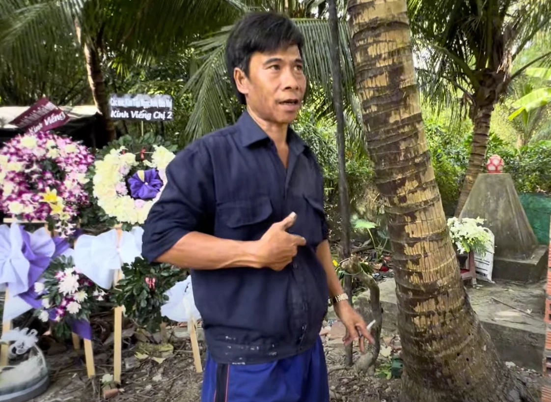 Cậu ruột Kim Tiểu Ly xây mộ, kể bác sĩ nhìn cháu phải bỏ chạy, không cứu nổi - Hình 5