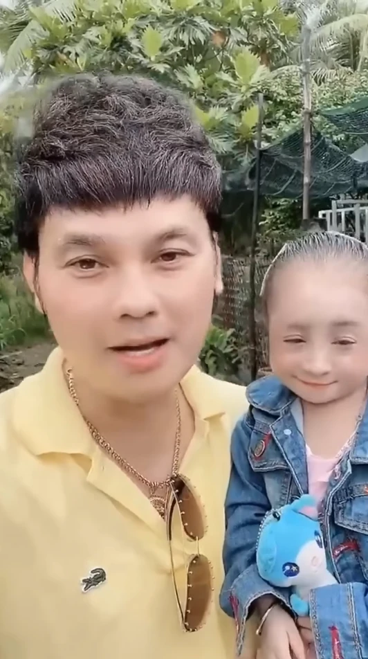 Kim Tiểu Long hé lộ chiếc áo vàng tâm linh có liên quan đến con gái nuôi Tiểu Ly - Hình 2