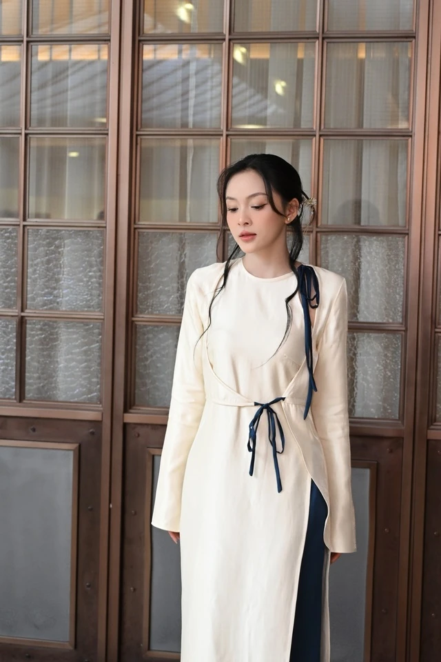 Tram Bui: From photo model to villain co-starring in Thuy Tiens movie, extremely beautiful in real life - Photo 2