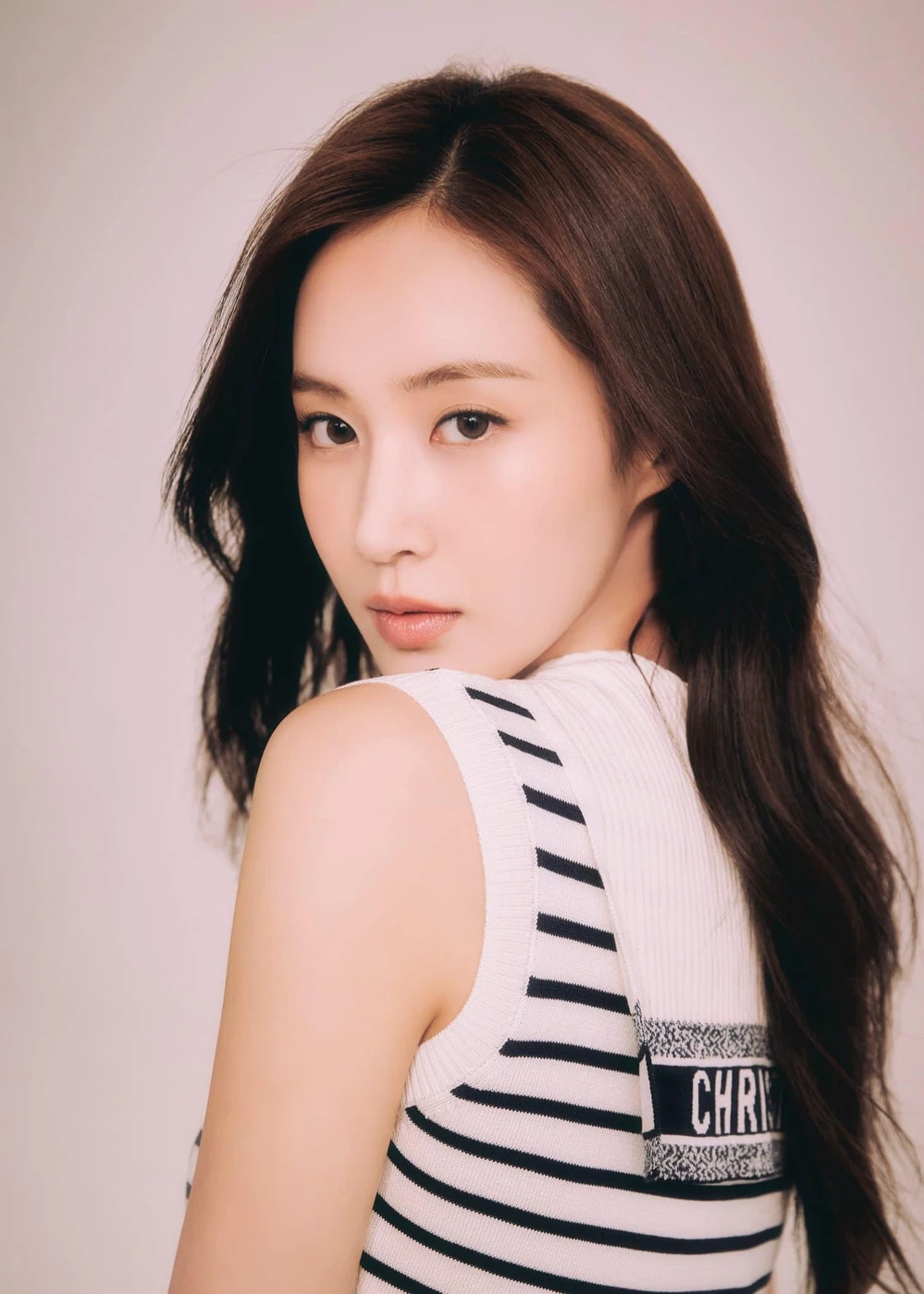 Kwon Yu Ri ngọc trai đen Girls Generation, 5 phim thảm họa đến bùng nổ rating - Hình 8