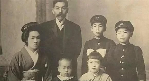 Người đàn ông Nhật duy nhất sống sót trong vụ tàu Titanic, nghi phải giả nữ - Hình 6