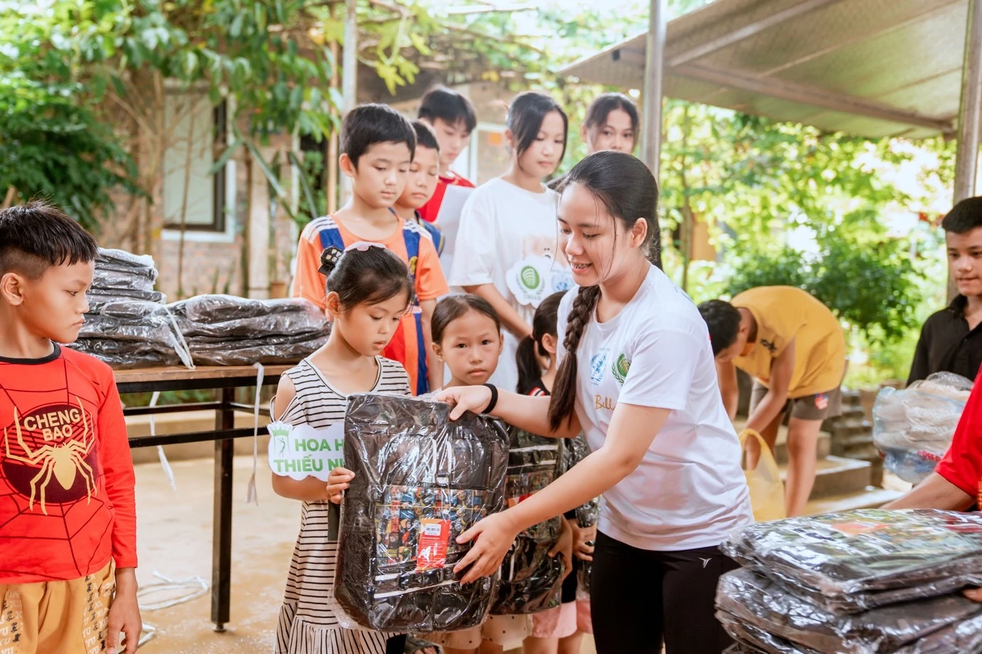 Bella Vũ: Gia thế, thành tích khủng, được Lưu Thiên Hương đỡ đầu, rẽ sang ca hát - Hình 9