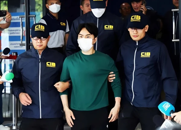 Đằng sau vụ l.ừa đ.ảo ở Thái: Chính trị gia, NS, hàng triệu baht hối lộ lộ diện! - Hình 2