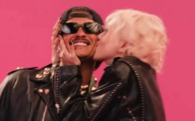 Bruno Mars được fan đẩy thuyền cùng Rosé, dân tình vội điều tra lý lịch - Hình 4