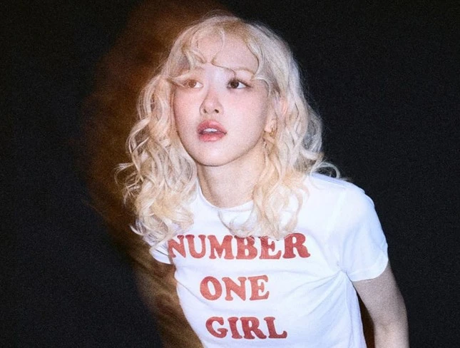 Rosé (BLACKPINK) nhận bão chế giễu, thành tích thảm hại trước giờ phút comeback - Hình 1
