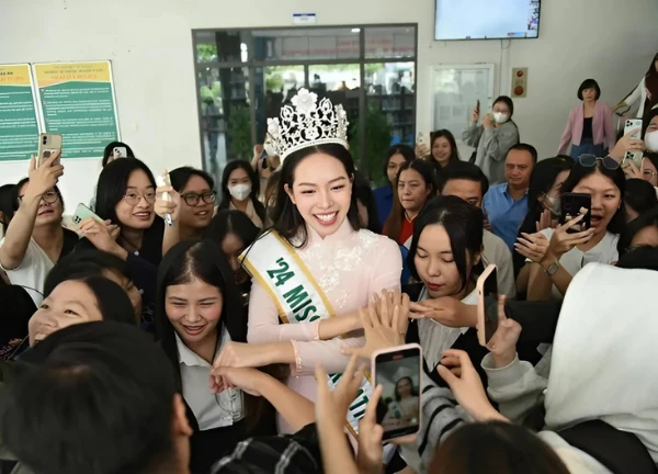 Thanh Thủy tự hào giới thiệu Việt Nam, vấp tranh cãi từ CĐM: Đúng nhưng chưa đủ! - Hình 2