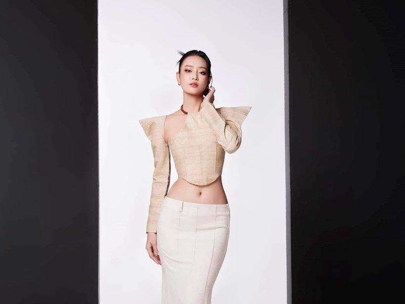 Miss Intercontinental: Khánh Linh bị đánh úp ở vòng phỏng vấn kín, xử lý ra sao? - Hình 1