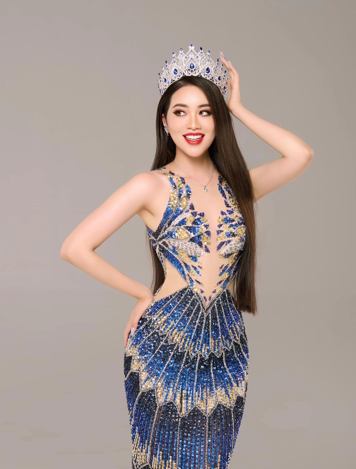 Vũ Quỳnh Trang: Hoa hậu vỉa hè bất ngờ đeo sash Vietnam dự thi Hoa hậu Du lịch - Hình 5