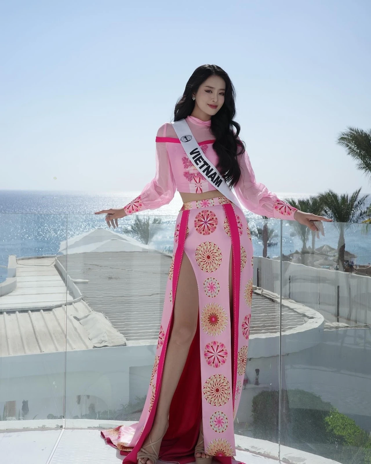 Bùi Khánh Linh quay xe giữa lúc thi Miss Intercontinental, đăng đàn hoang mang - Hình 6