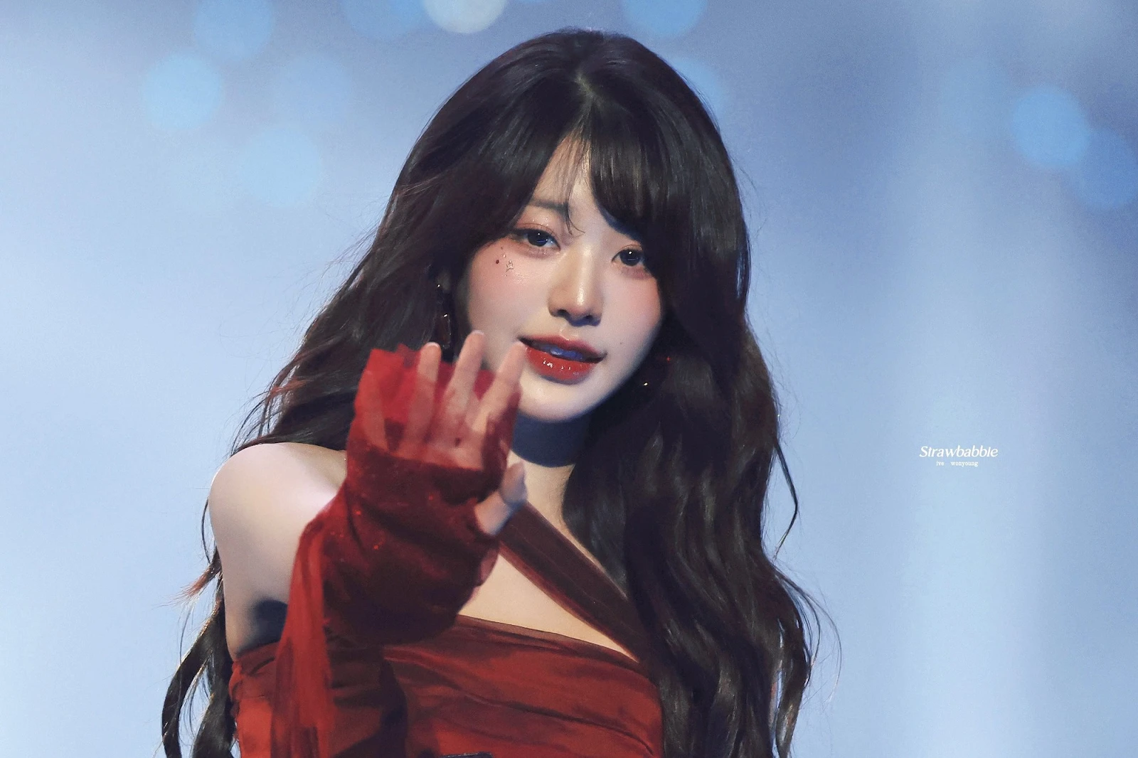 Rose nổi điên với công chúa Kpop,3s lộ rõ thái độ ghẻ lạnh với con cưng? - Hình 3