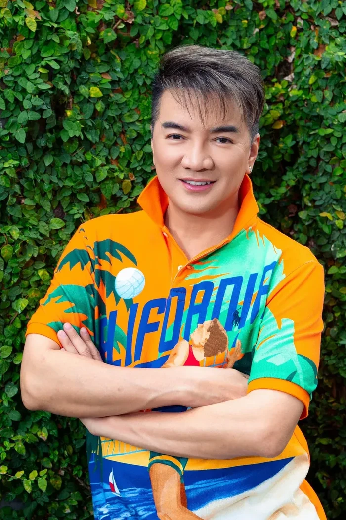 Vụ lệ thư Mr.Đàm: CĐM nhặt sạn câu trước đá câu sau, bạn bóc cách sống thật? - Hình 4