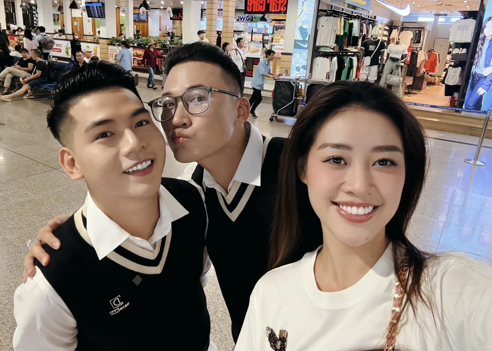 Đám cưới Hà Trí Quang: Việt Hương, Khánh Vân cùng dàn sao bay Phú Quốc tham dự - Hình 4