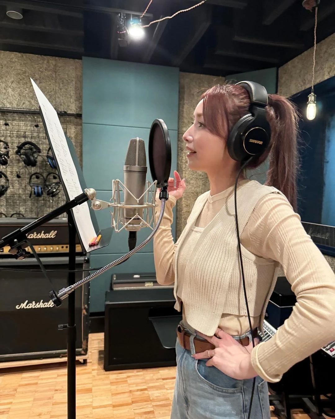 Goto Maki: Qua lại với tình cũ dù có chồng 2 con, Quán quân The Masked Singer - Hình 4