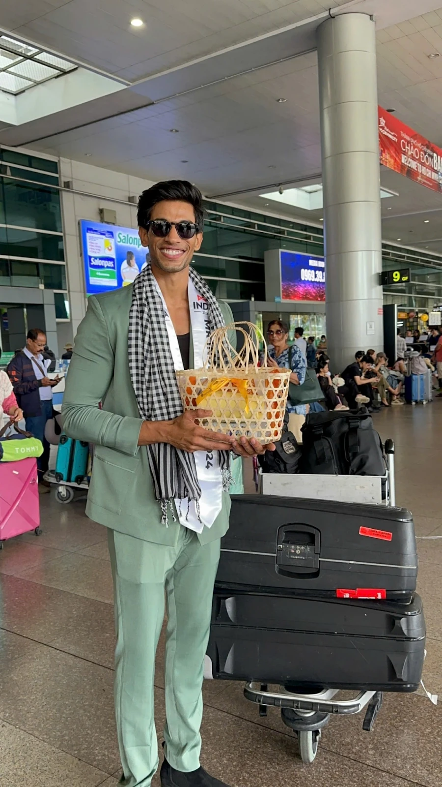 Mr World 2024: đổ bộ Việt Nam, nhan sắc gây bão, Mexico khen nức nở món phở - Hình 3