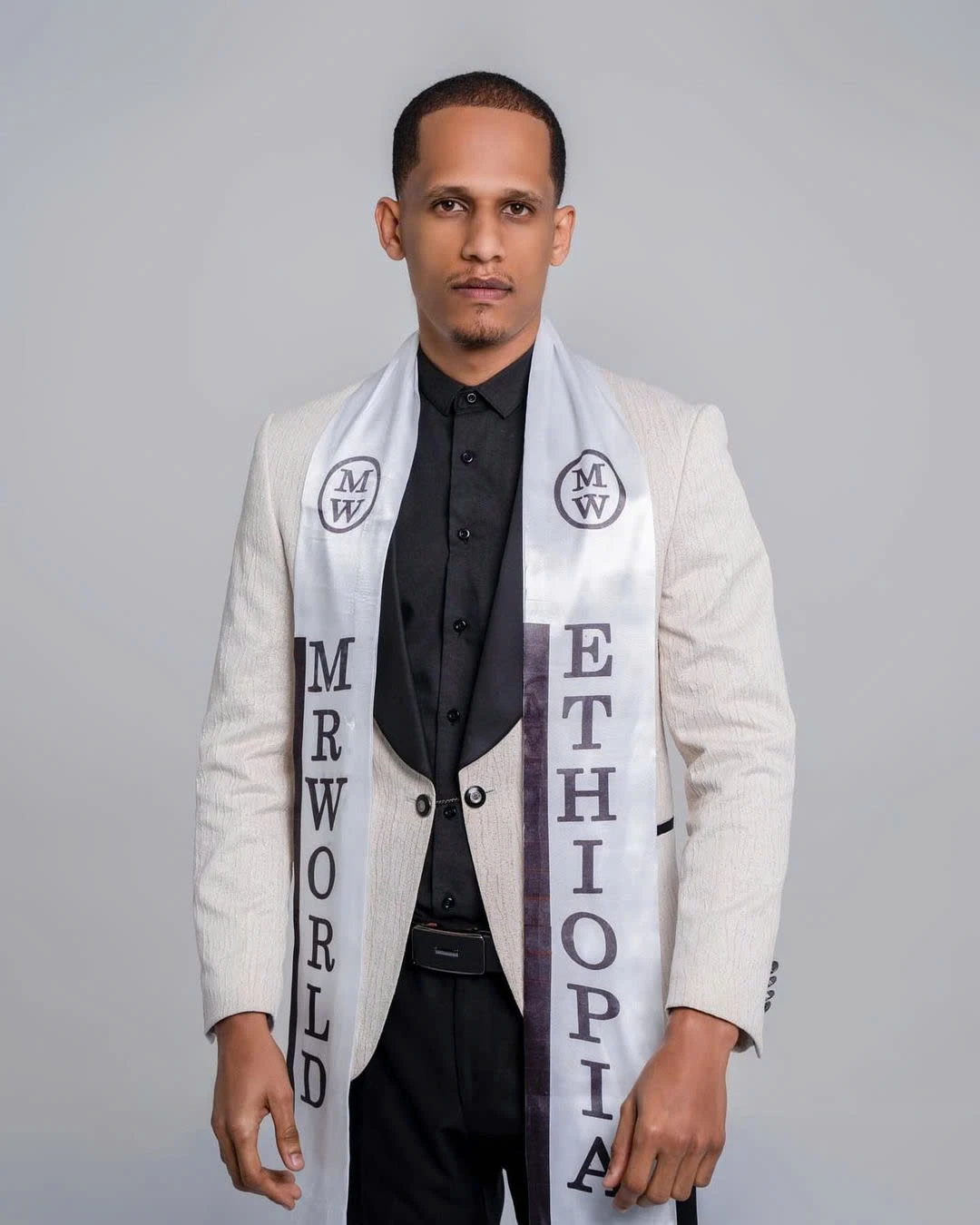 Mr World 2024: đổ bộ Việt Nam, nhan sắc gây bão, Mexico khen nức nở món phở - Hình 9