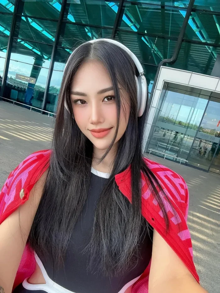 Vợ kém Quang Minh 37 tuổi: Là mẹ đơn thân, quen nhiều sao Việt, ăn đứt Hồng Đào? - Hình 8
