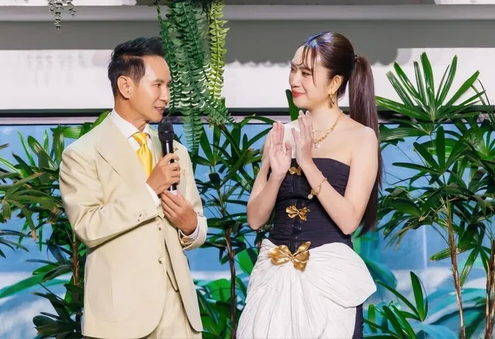 Lê Tuấn Khang lộ diện sau khi trốn, Lý Hải quay xe mời lên nhà làm 1 việc? - Hình 1